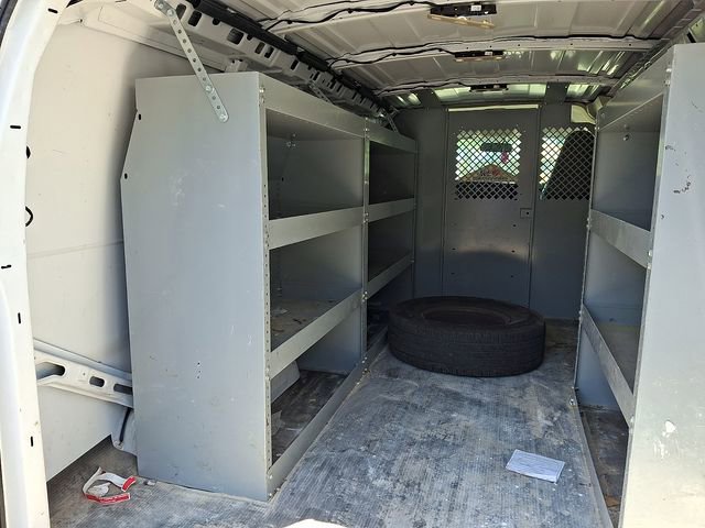 Used 2021 Chevrolet Express 2500 RWD image 9
