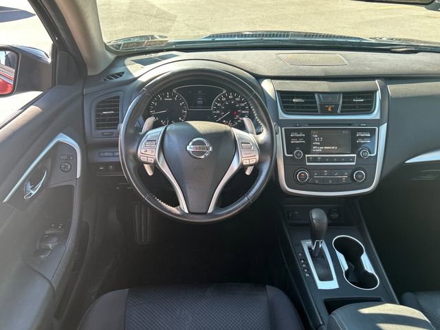 Used 2016 Nissan Altima 2.5 SR image 14