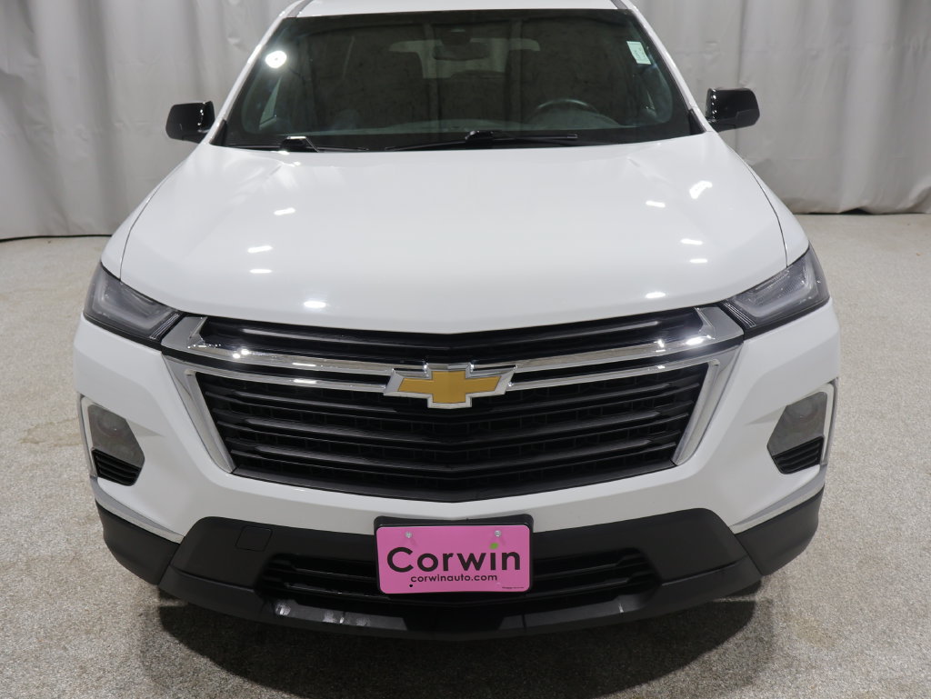Used 2022 Chevrolet Traverse LS AWD/4WD image 8