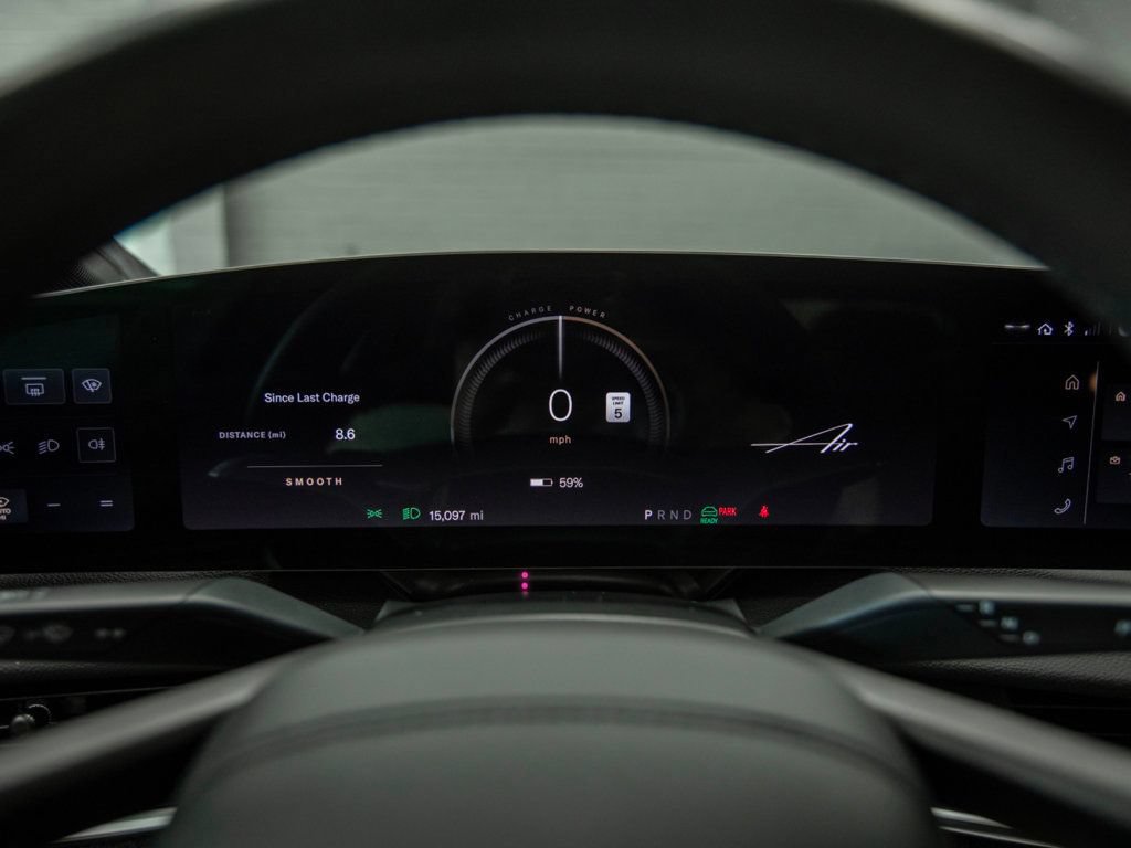 Used 2024 Lucid Air Touring AWD/4WD image 18