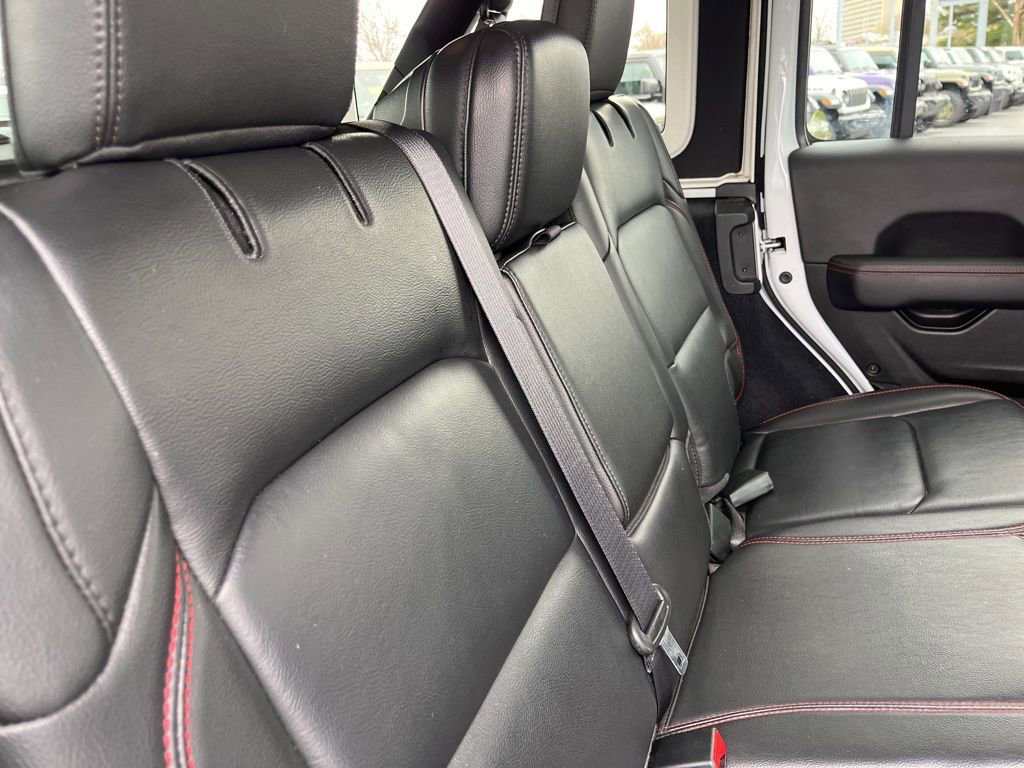 Used 2022 Jeep Wrangler Unlimited Rubicon w/ Cold Weather Group image 44