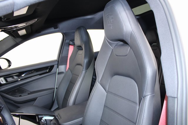 New 2025 Porsche Panamera 4 image 15