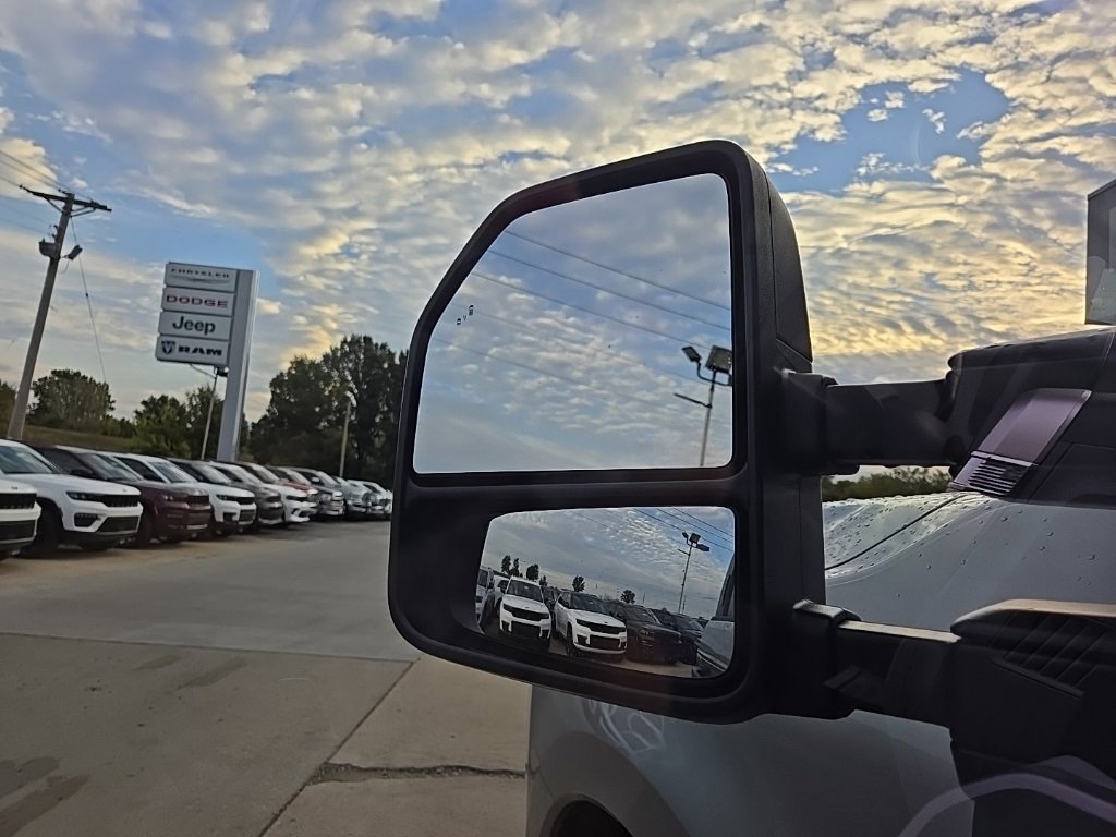 Used 2024 Ford F350 XLT w/ 360-Degree Camera Package image 38