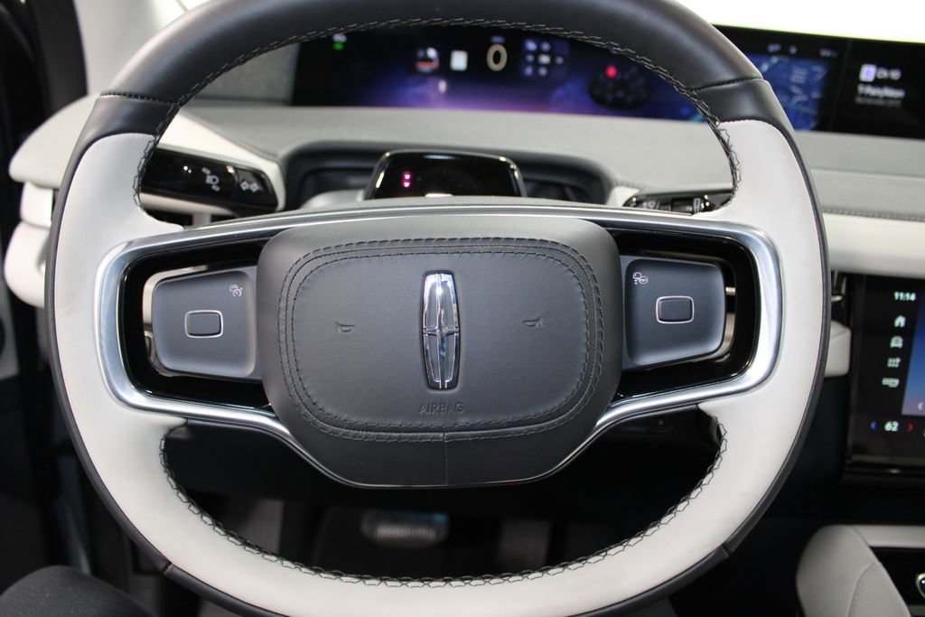 New 2026 Lincoln Navigator Reserve image 39