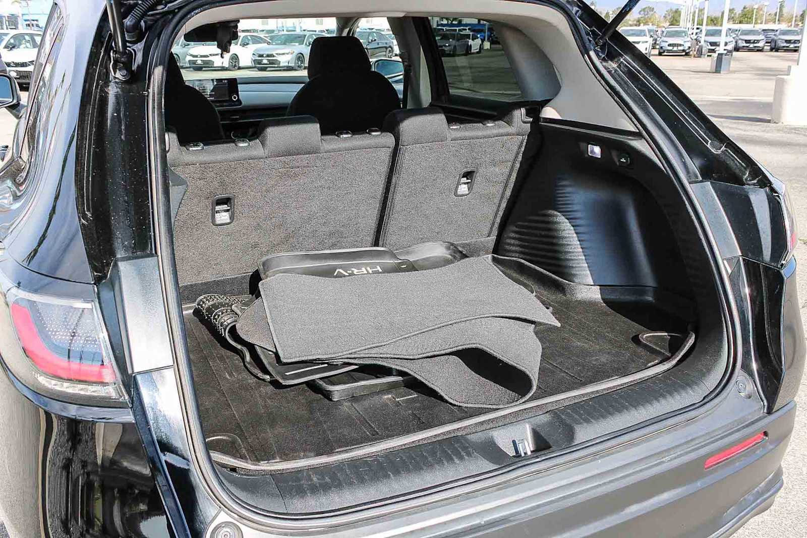 Certified 2023 Honda HR-V LX image 25