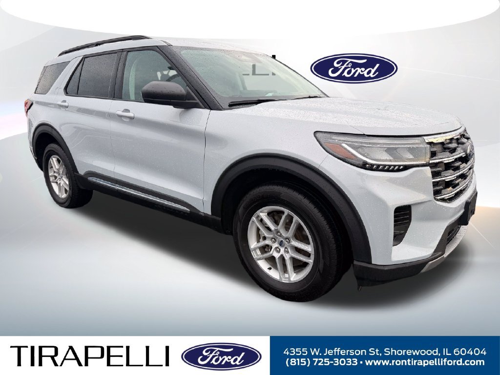 Certified 2025 Ford Explorer Active AWD/4WD image 5