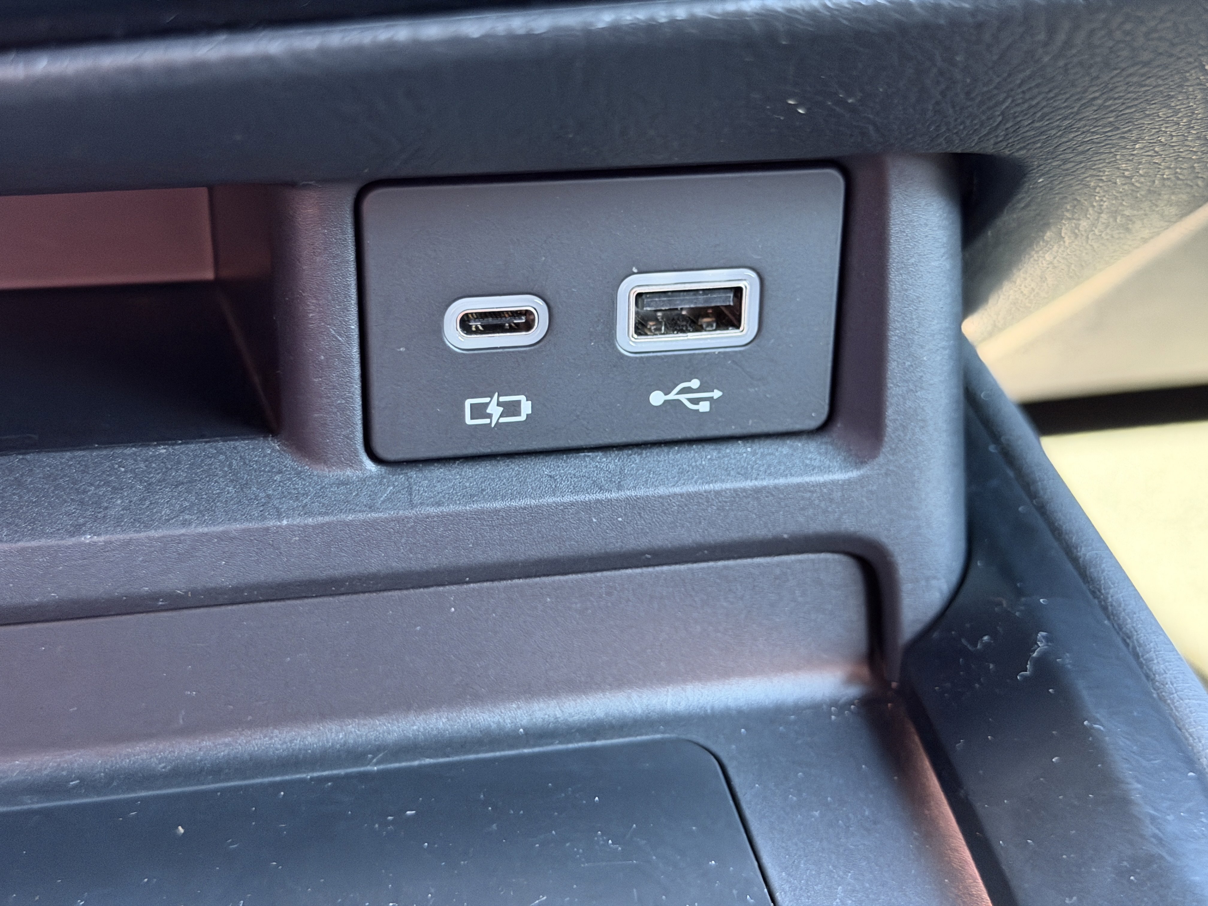 Used 2025 Lexus NX 450h+ F Sport image 22