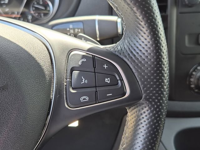 Used 2023 Mercedes-Benz Metris Passenger image 27