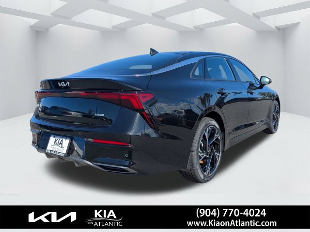 New 2027 Kia K5 GT-Line FWD image 3
