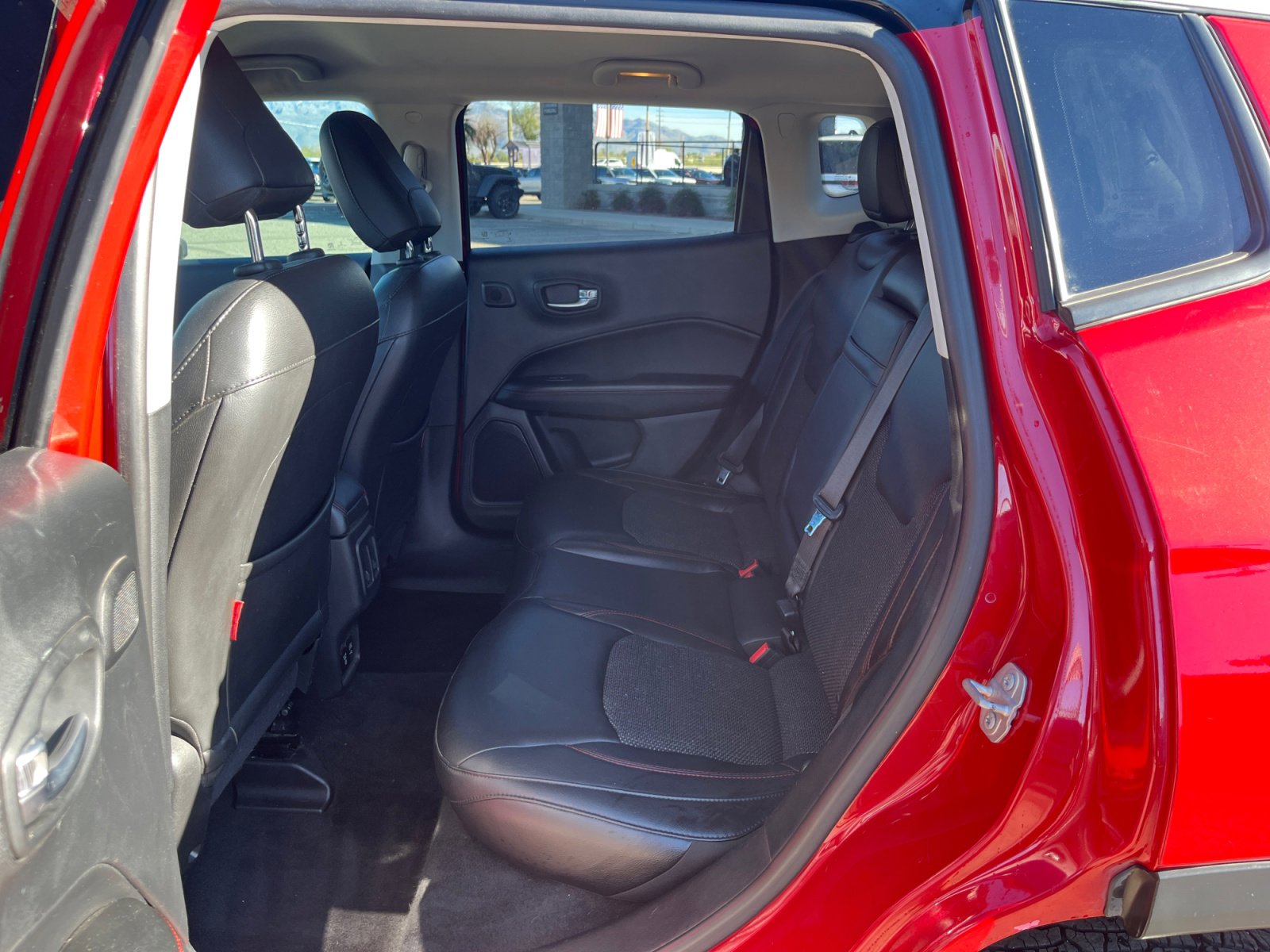 Certified 2018 Jeep Compass Trailhawk w/ Navigation Group image 17