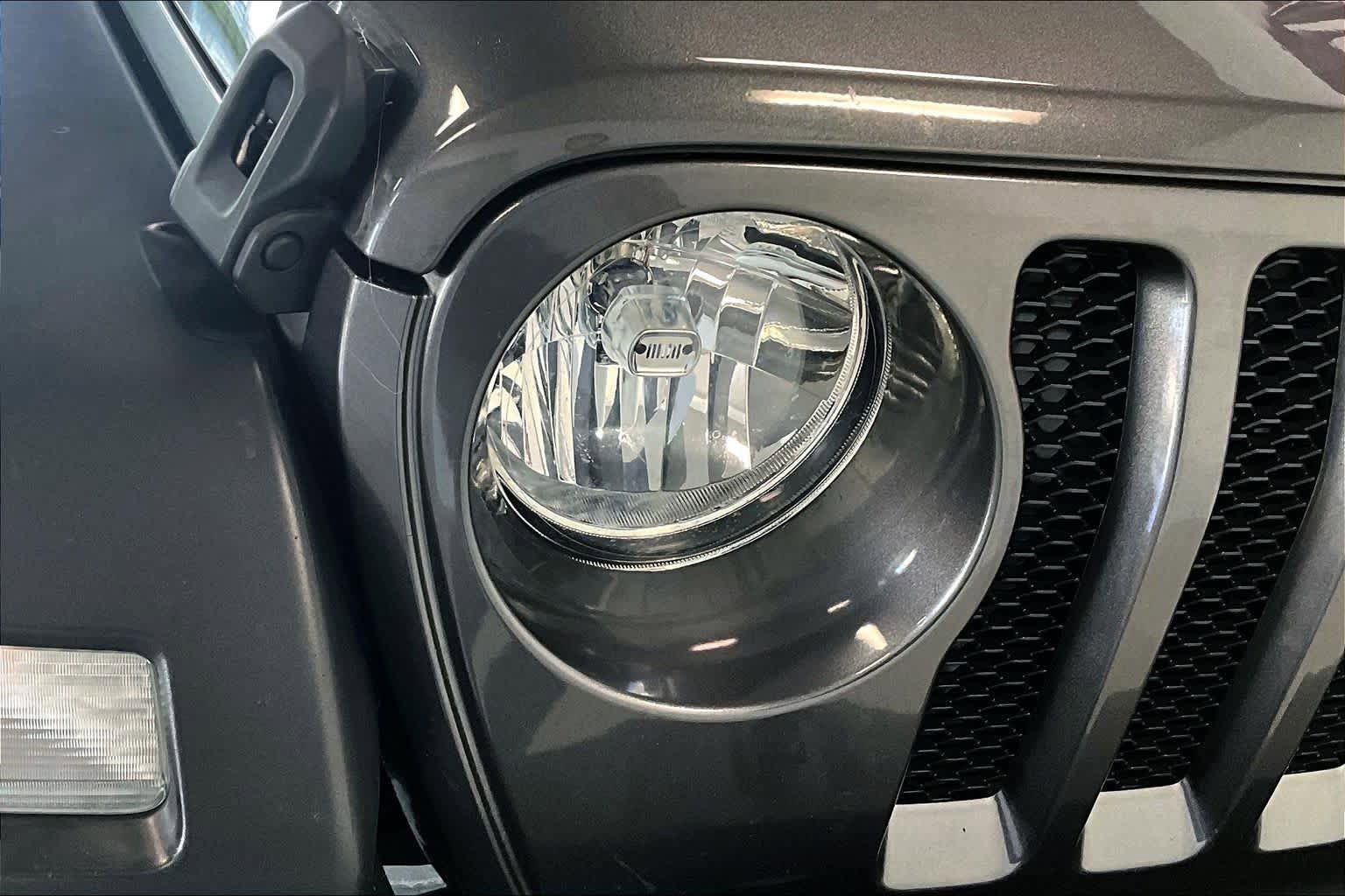 Used 2018 Jeep Wrangler Unlimited Sport S image 27