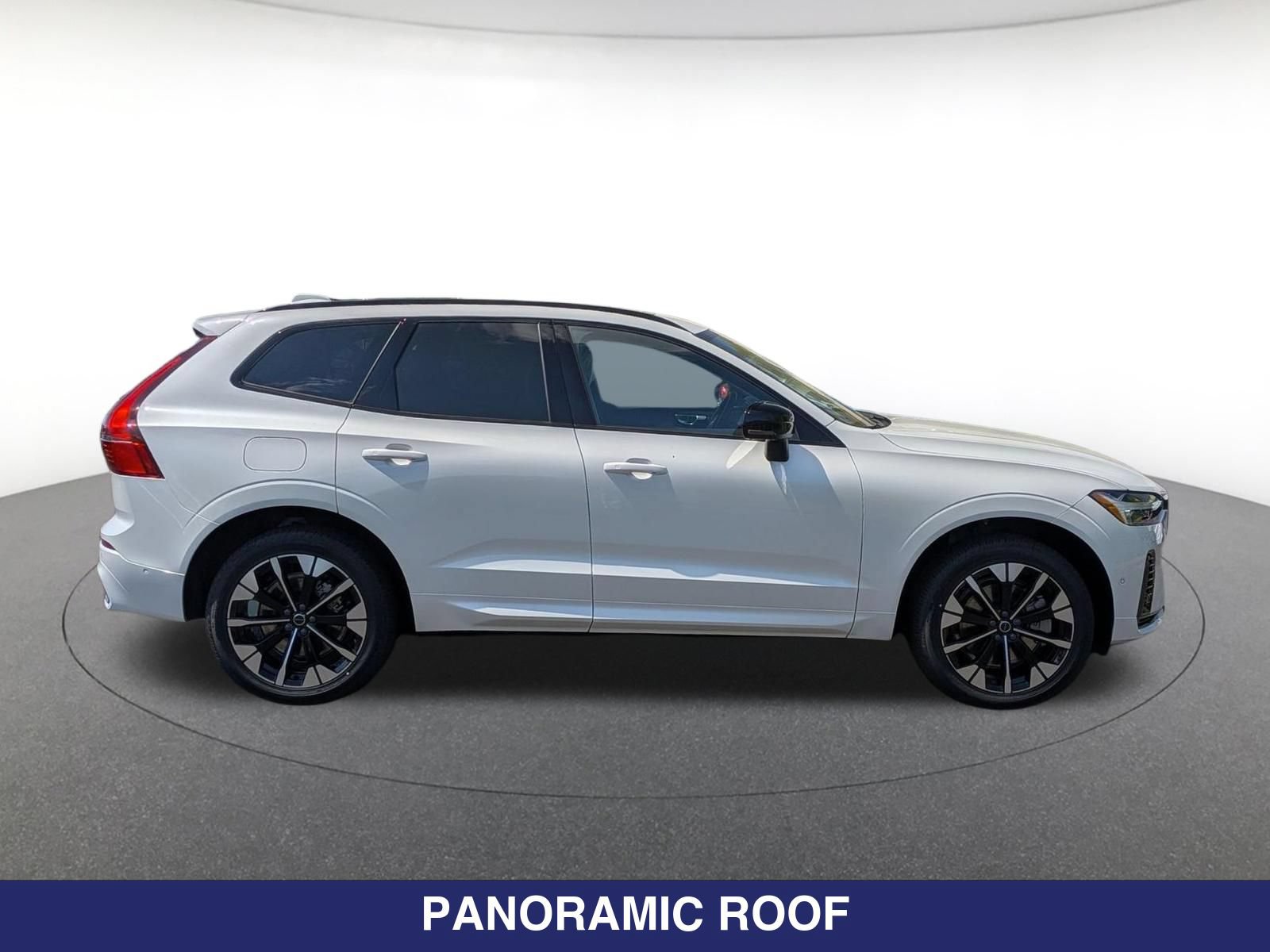 New 2026 Volvo XC60 T8 Plus w/ Protection Package Premier AWD/4WD image 5