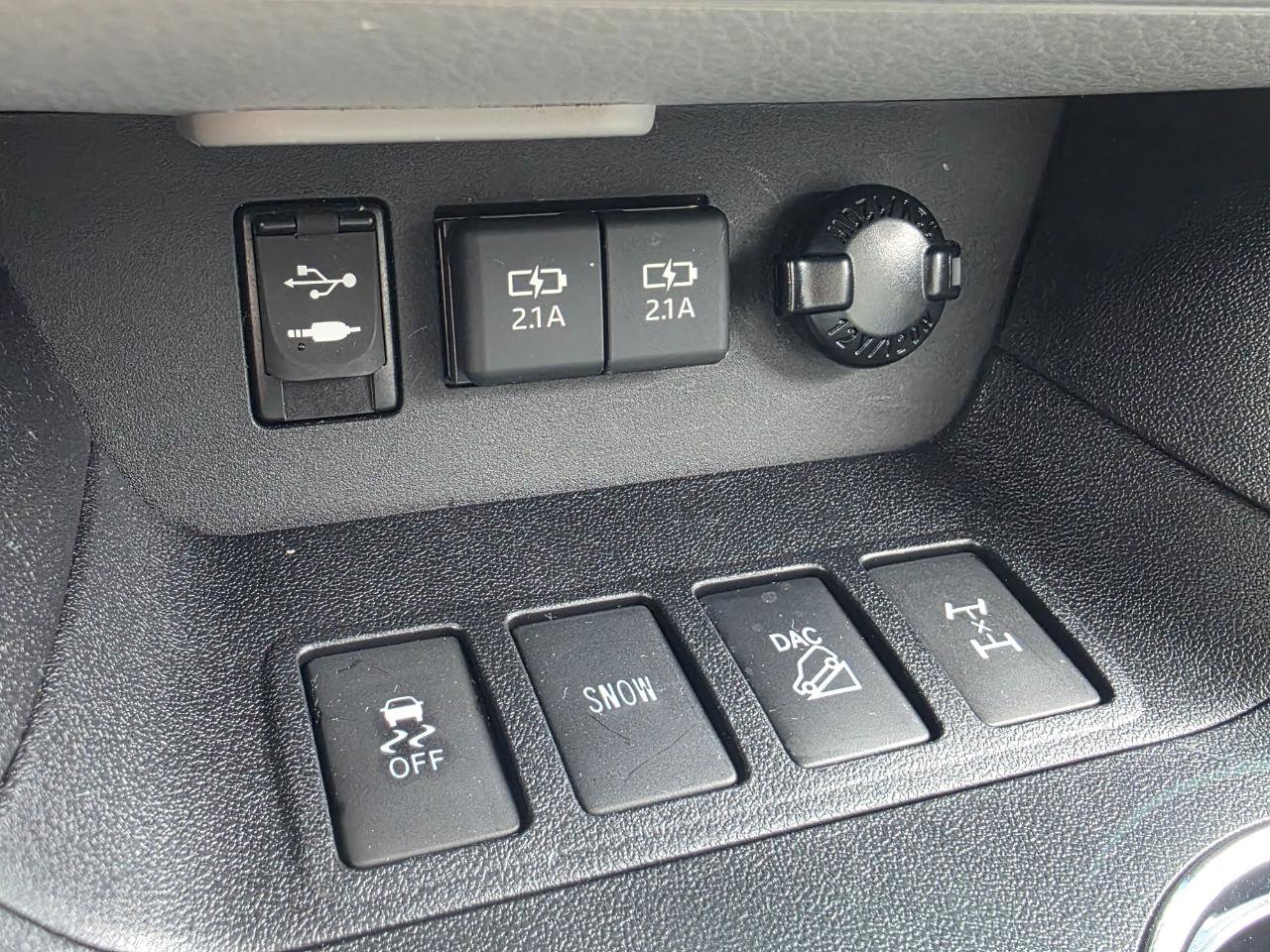 Used 2019 Toyota Highlander Plus image 9