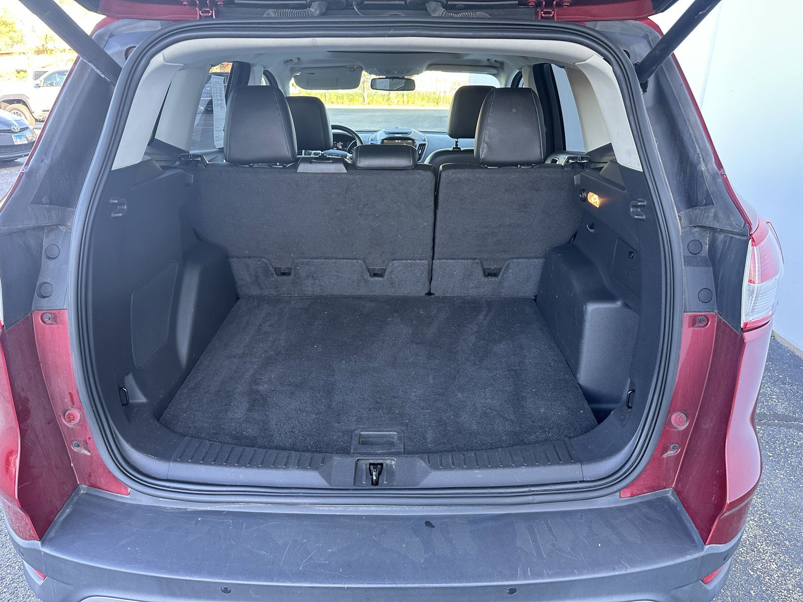 Used 2015 Ford Escape Titanium w/ Equipment Group 301A FWD image 26
