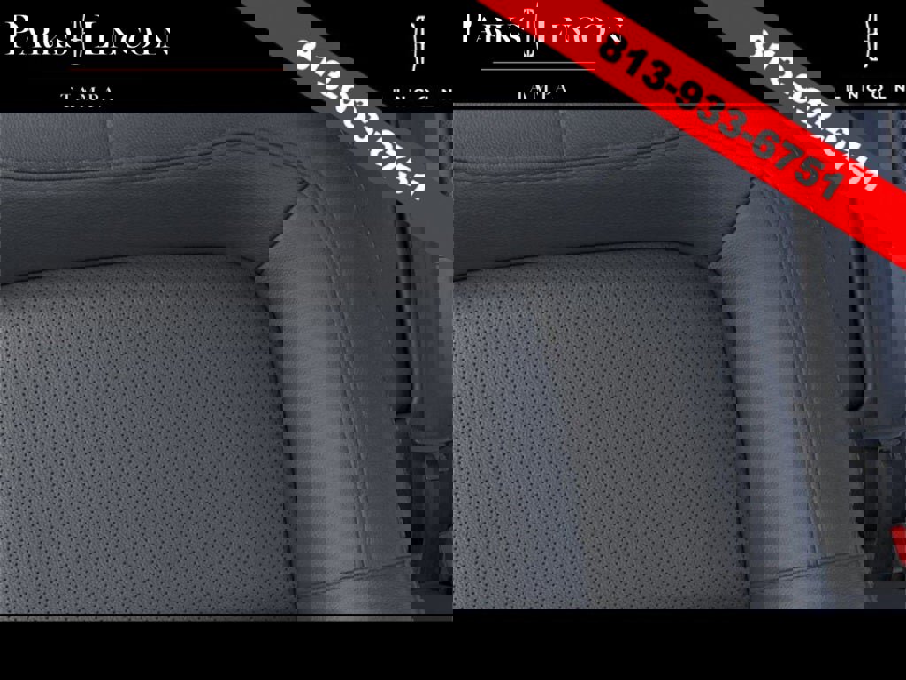 New 2026 Lincoln Corsair Reserve image 38