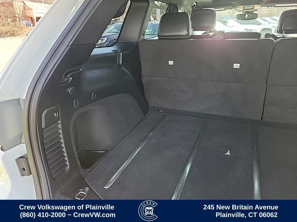 Used 2017 Jeep Grand Cherokee Limited w/ Luxury Group II AWD/4WD image 58