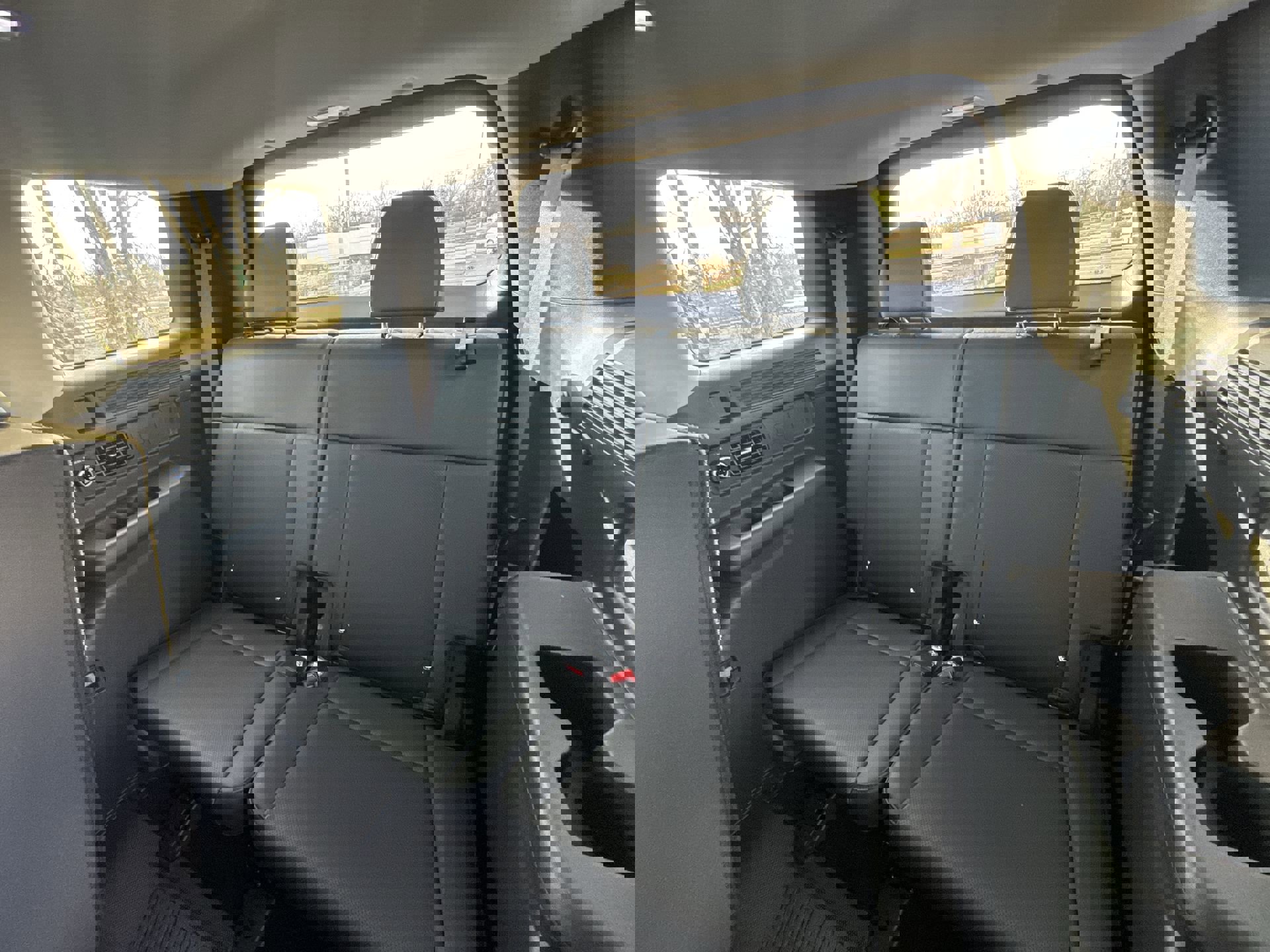 Used 2025 Hyundai Santa Fe SEL image 23