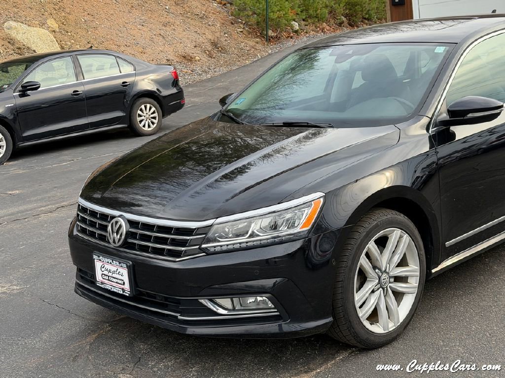 Used 2017 Volkswagen Passat 1.8T SEL Premium FWD image 28