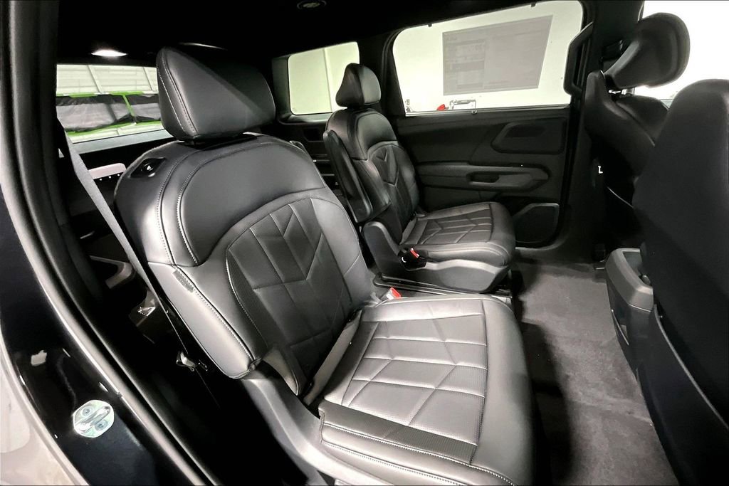 New 2027 Kia Telluride EX image 17