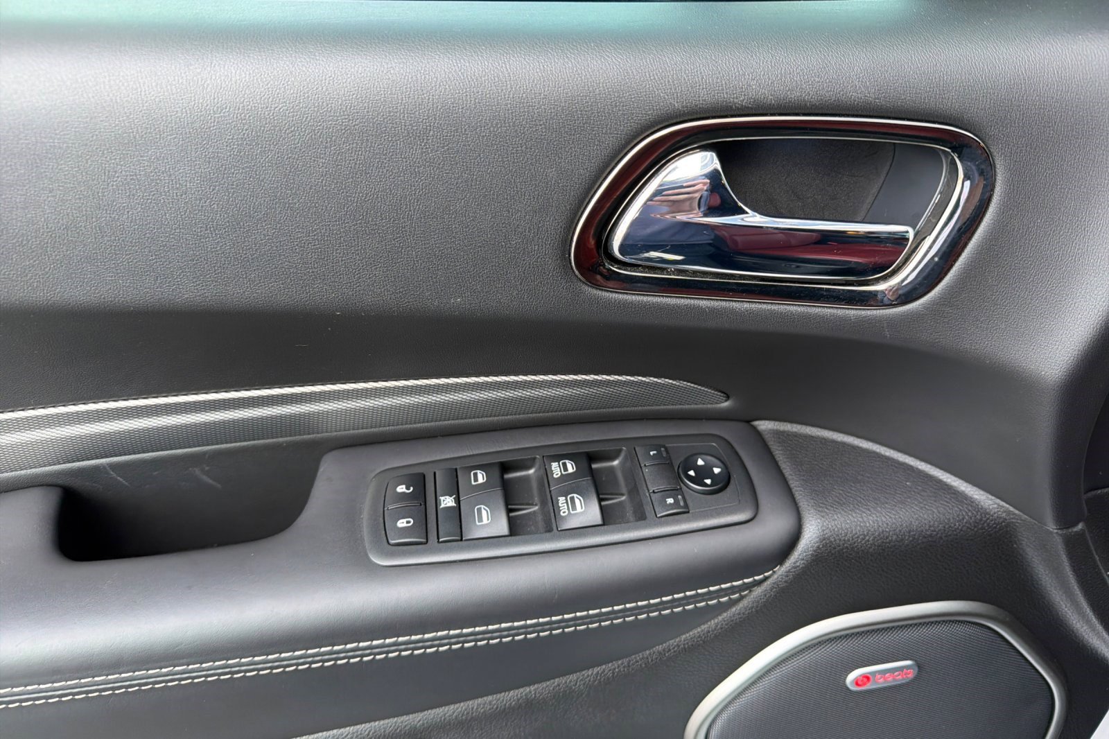 Used 2018 Dodge Durango SRT w/ SRT Interior Appearance Group image 12