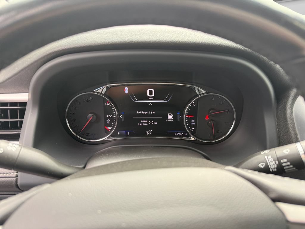 Used 2022 GMC Acadia SLT w/ Technology Package FWD image 13