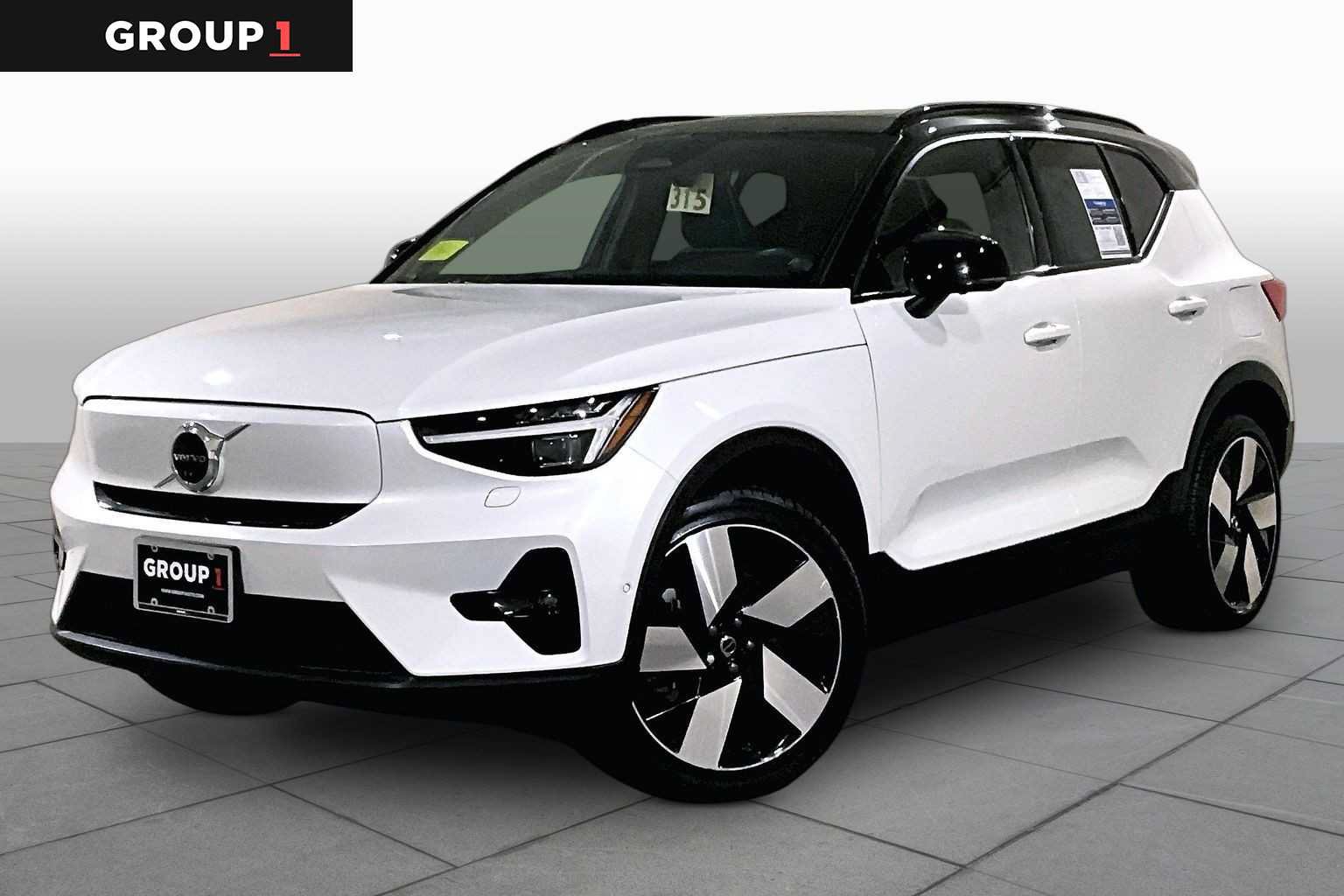 Used 2023 Volvo XC40 Recharge Ultimate w/ Protection Package Premier AWD/4WD image 1