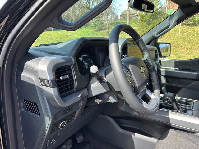 New 2026 Ford F150 XLT w/ Equipment Group 302A MID image 12