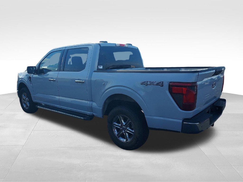 Used 2025 Ford F150 XLT w/ Equipment Group 301A Standard AWD/4WD image 3