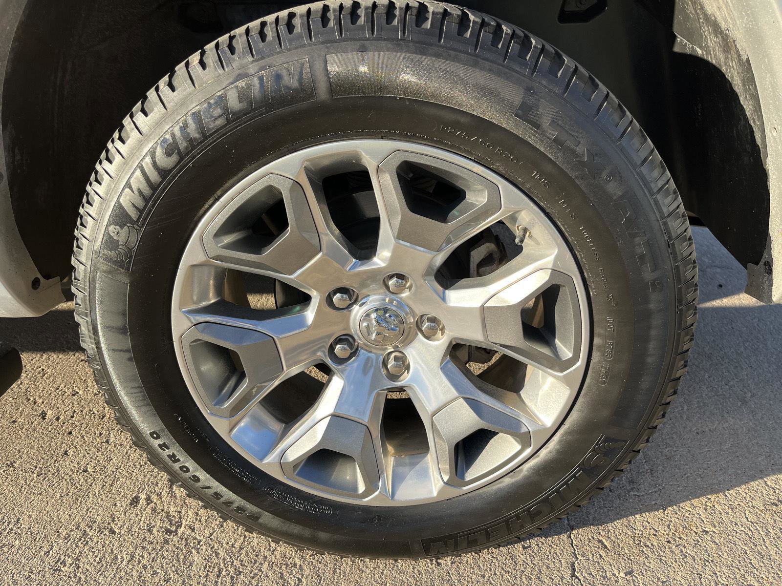 Used 2018 RAM 1500 Limited image 8