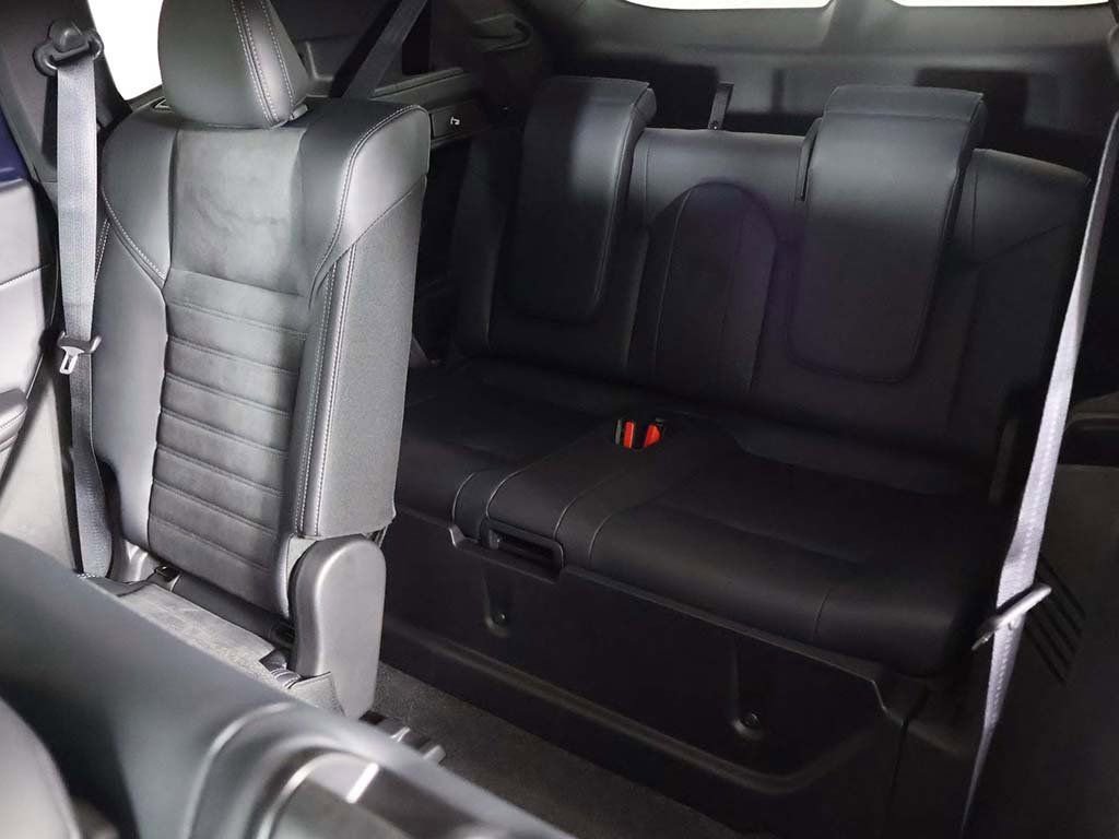 New 2026 Mitsubishi Outlander SE image 37