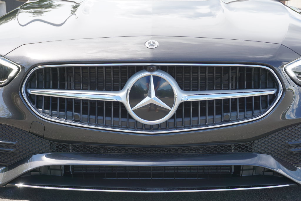 Certified 2025 Mercedes-Benz C 300 4MATIC Sedan image 9