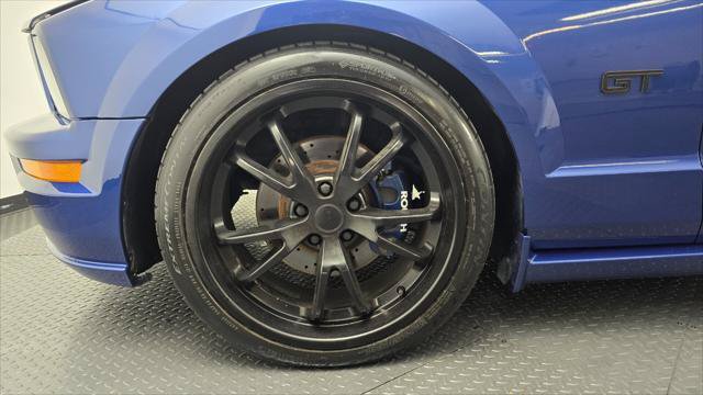 Used 2006 Ford Mustang GT RWD image 22
