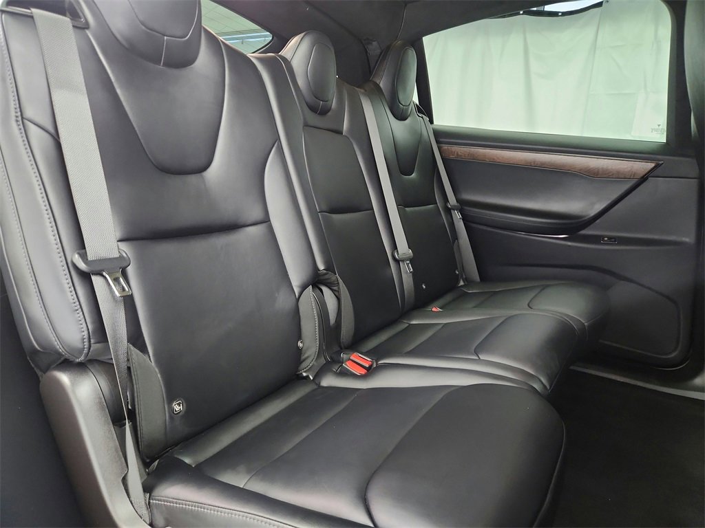 Used 2020 Tesla Model X Long Range image 24