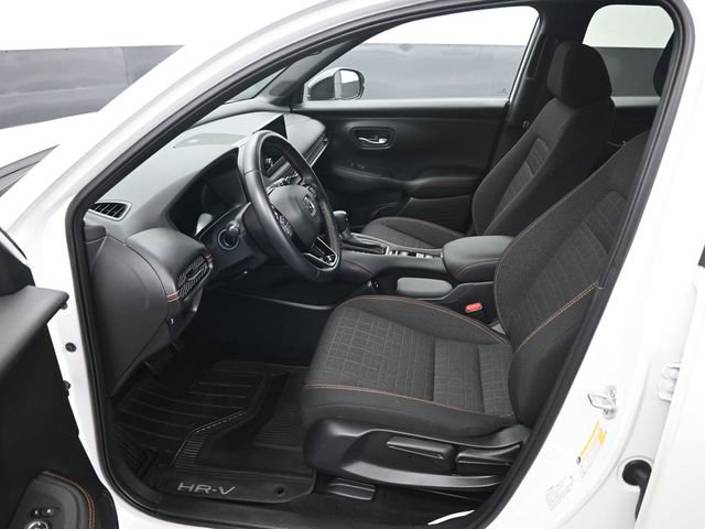 Certified 2025 Honda HR-V Sport image 9