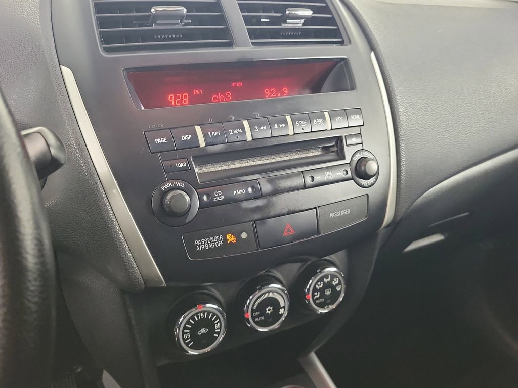 Used 2012 Mitsubishi Outlander Sport SE image 24