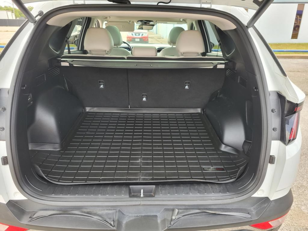 Used 2022 Hyundai Tucson Limited AWD/4WD image 12