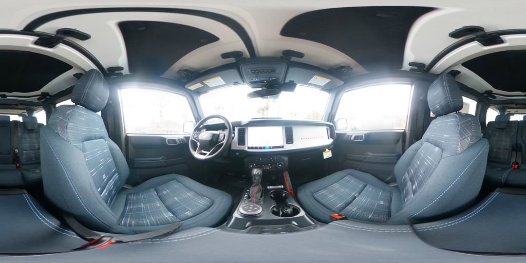 New 2025 Ford Bronco Heritage Edition image 10