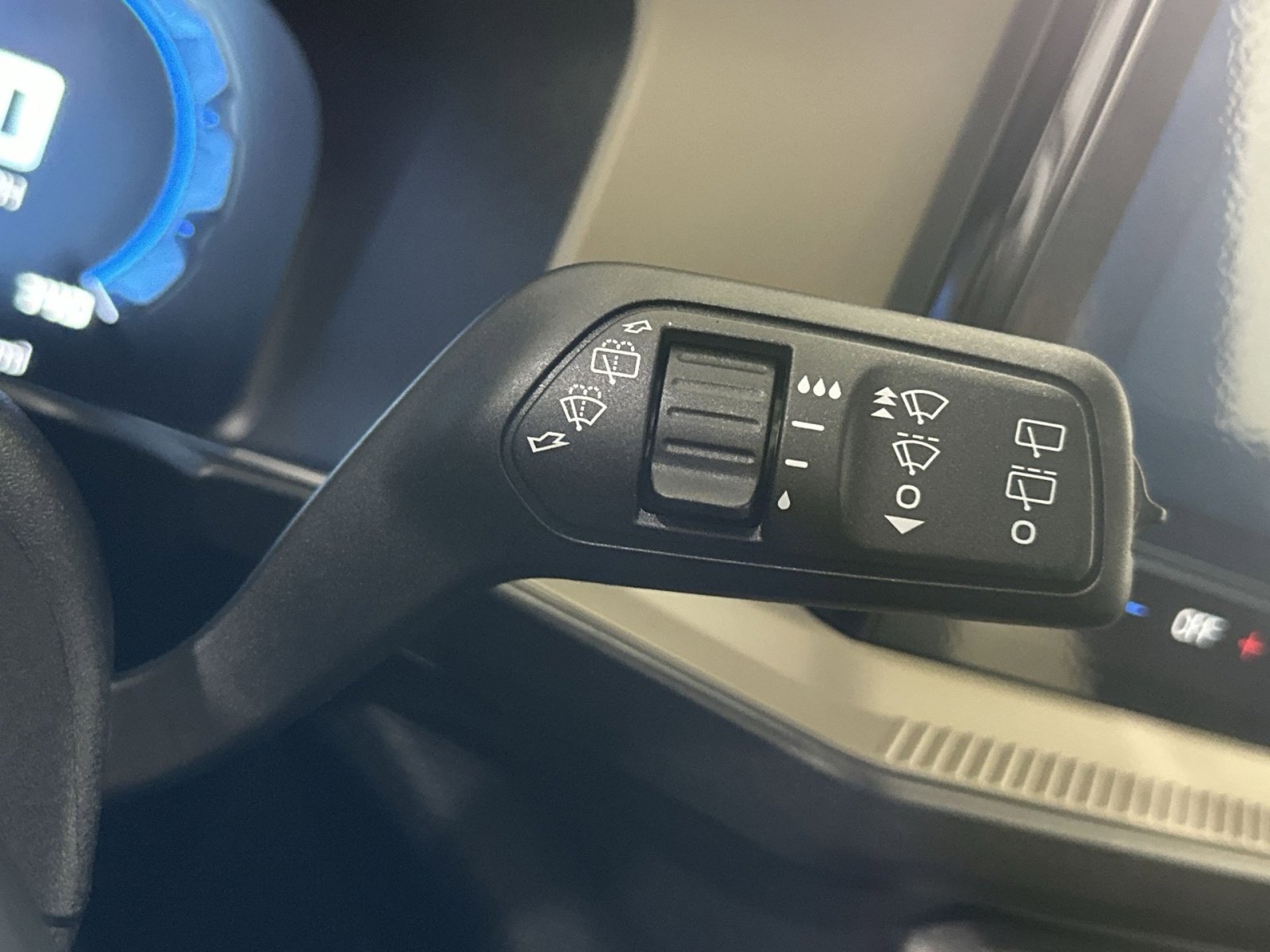 New 2025 Ford Bronco Sport Big Bend w/ Convenience Package image 32