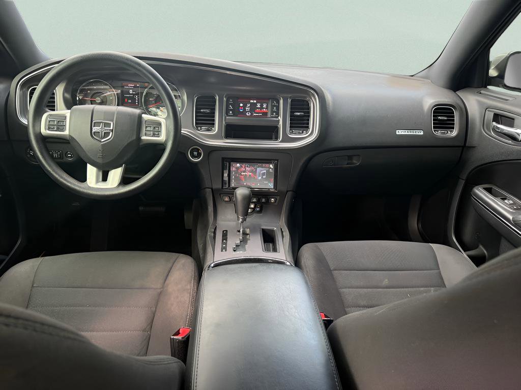 Used 2014 Dodge Charger SE RWD image 15