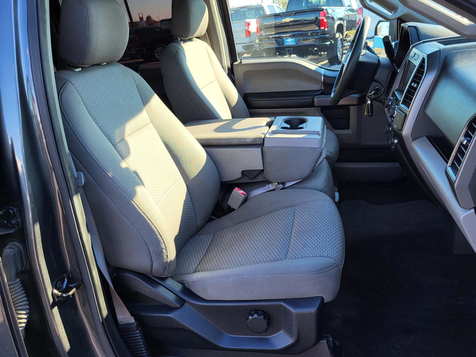 Used 2020 Ford F150 XLT image 10