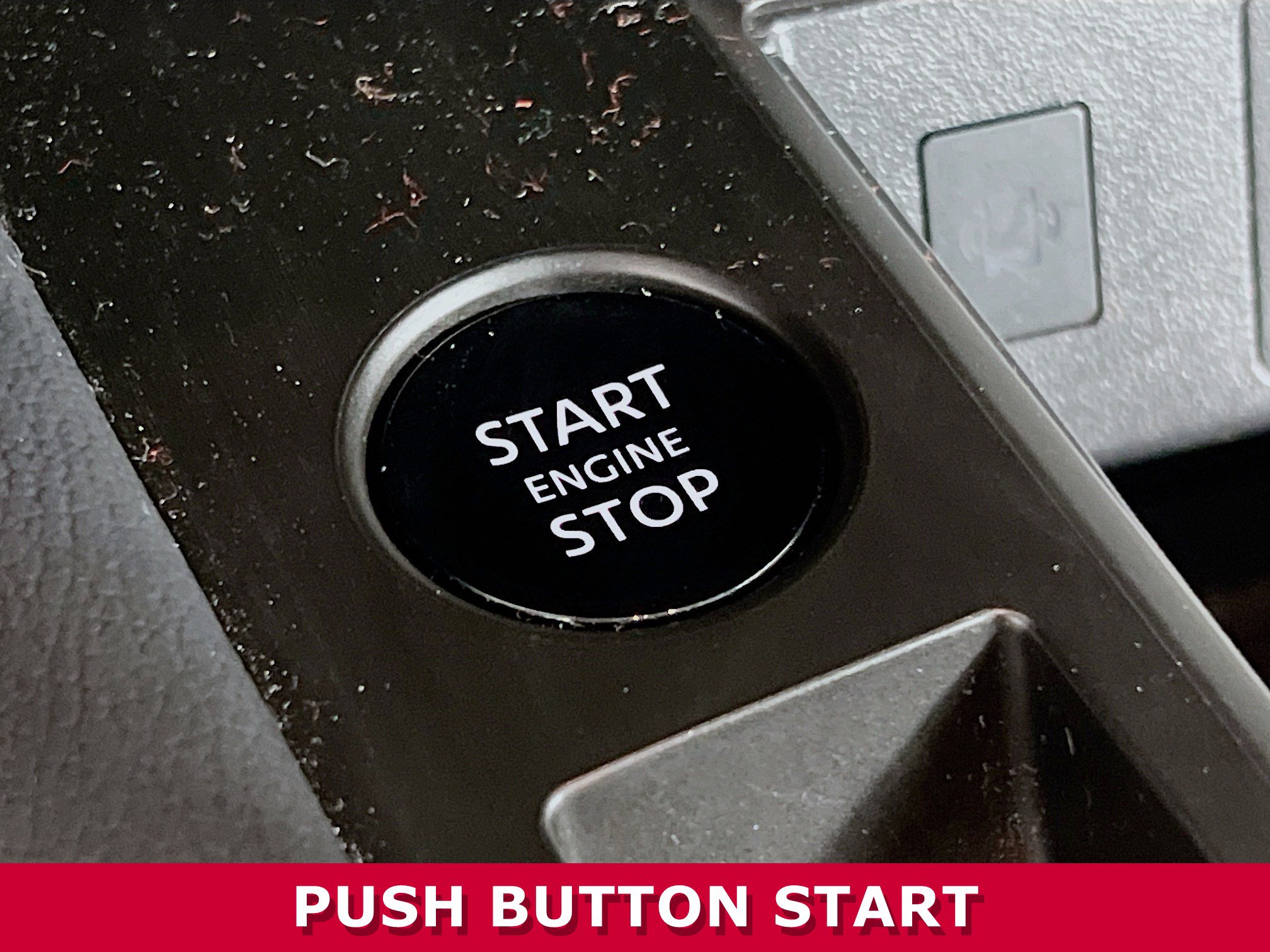 Used 2025 Nissan Kicks SR w/ SR Premium Package image 11