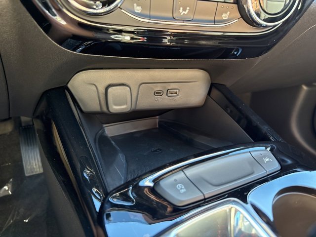 New 2026 Chevrolet Trax RS w/ Sunroof Package image 29