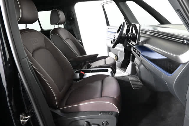 New 2025 Volkswagen ID. Buzz Pro S RWD image 29