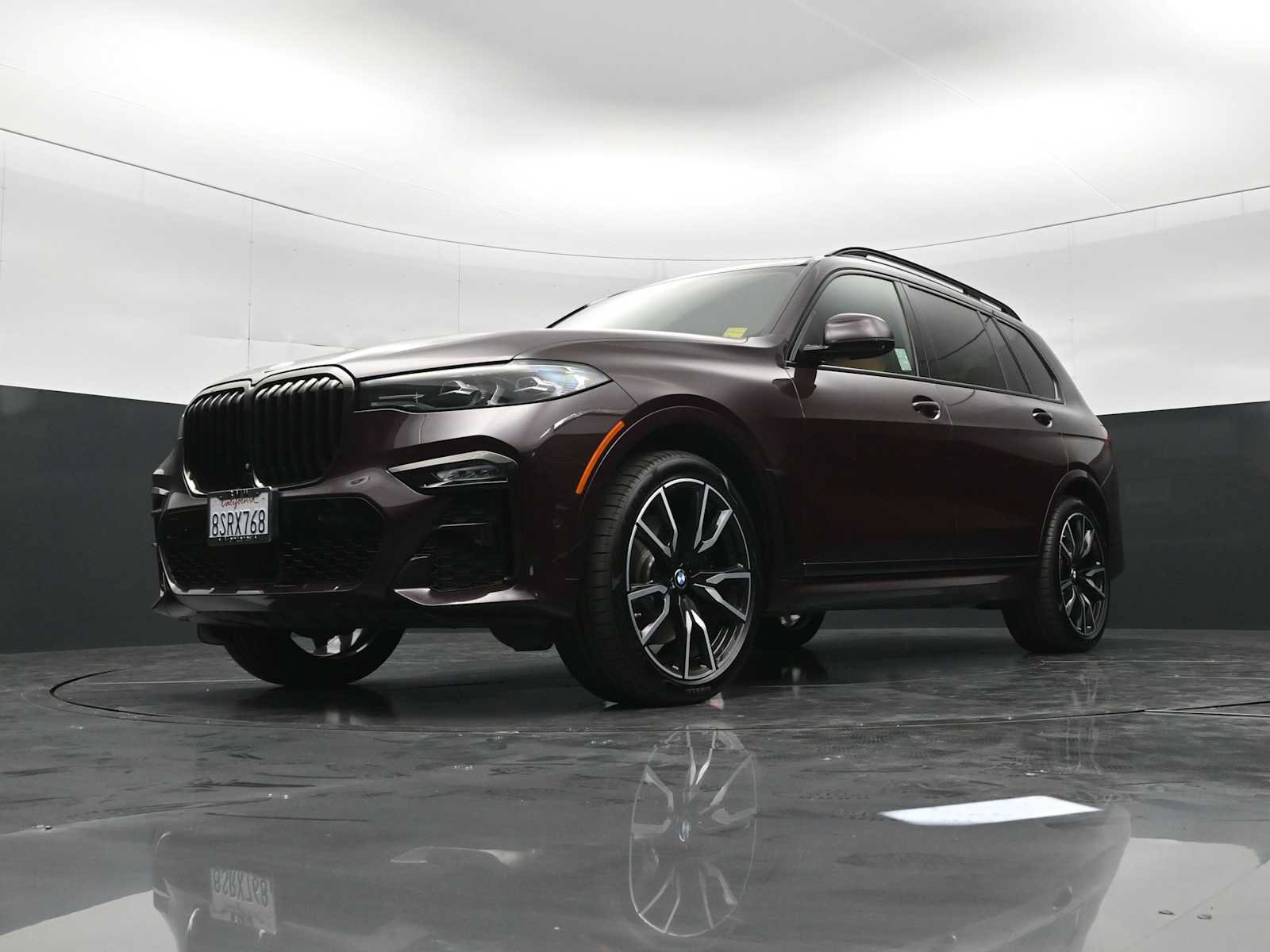 Used 2021 BMW X7 xDrive40i w/ M Sport Package AWD/4WD image 26
