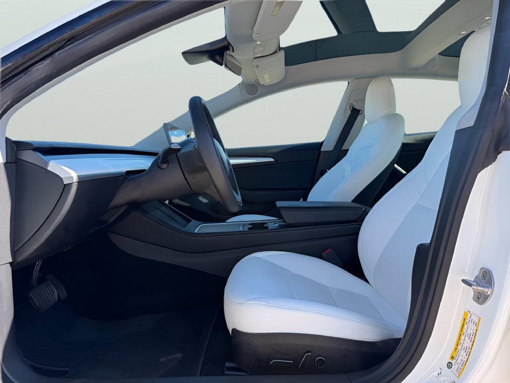 Used 2023 Tesla Model 3 Standard Range RWD image 11