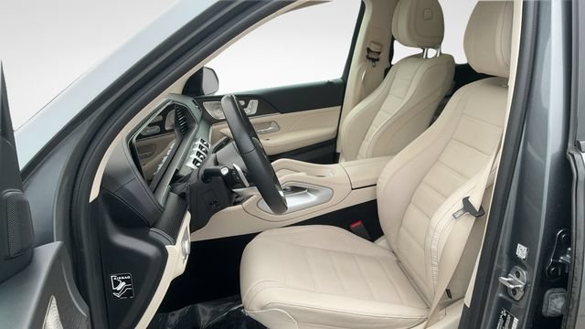 Used 2023 Mercedes-Benz GLS 450 4MATIC image 14