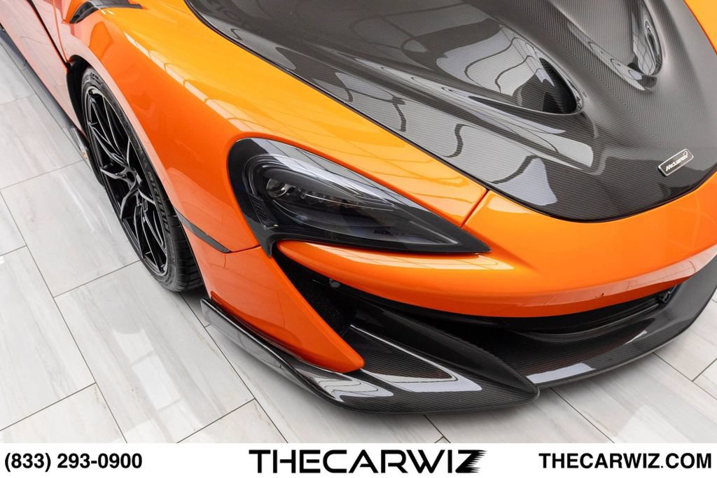 Used 2019 McLaren 600LT RWD image 4