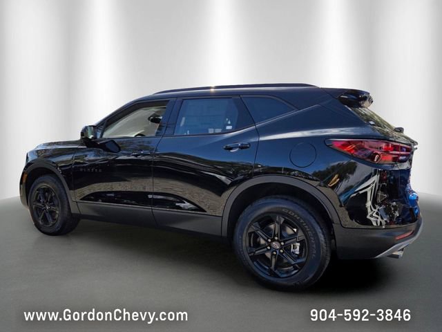 New 2026 Chevrolet Blazer LT w/ Convenience Package FWD image 4