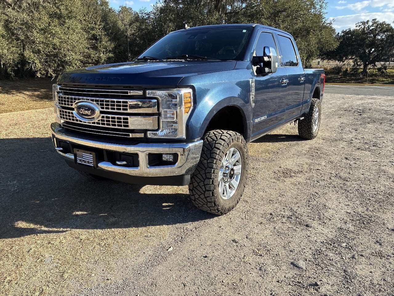 Used 2019 Ford F250 Lariat w/ Lariat Ultimate Package image 2
