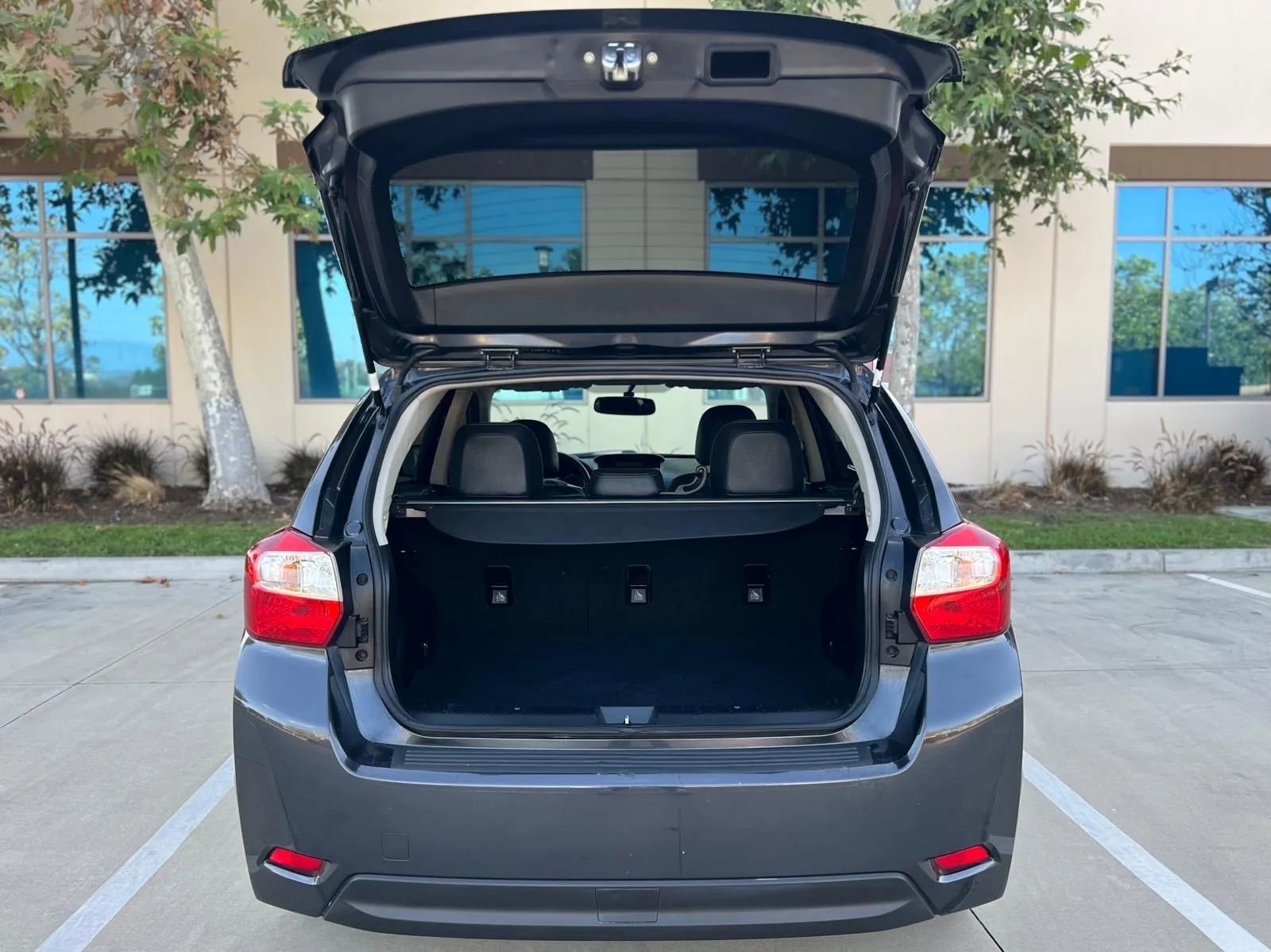 Used 2015 Subaru Impreza 2.0i Limited image 27